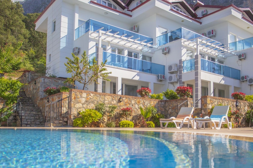 Royal Hills D3 Apartments view 5