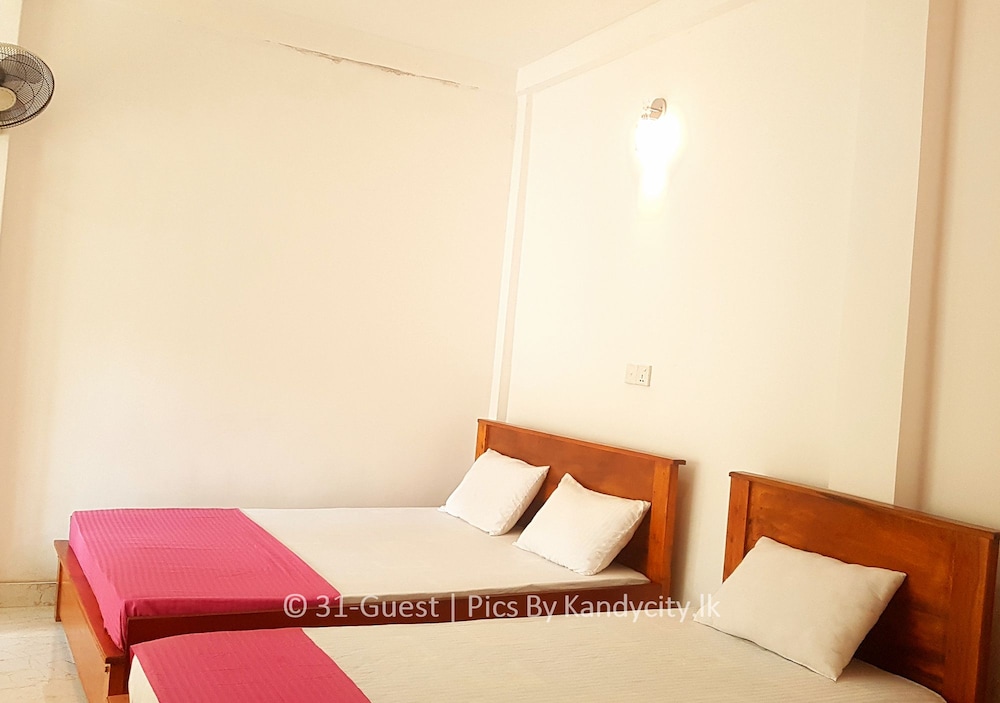 31 Kandy Guest House view 2
