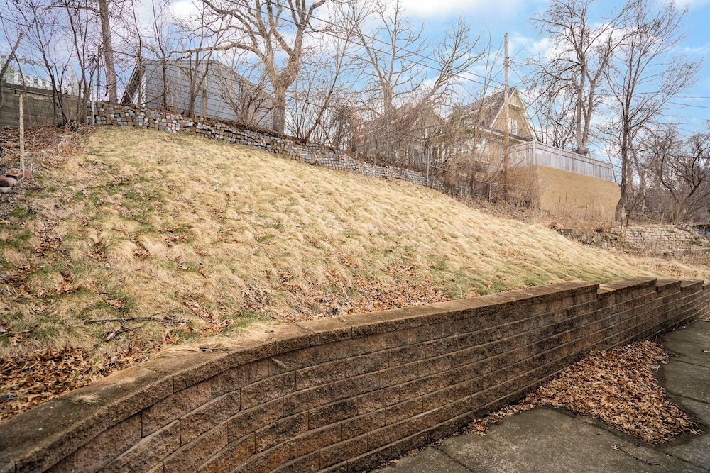 The Retreat at Linden Hills
