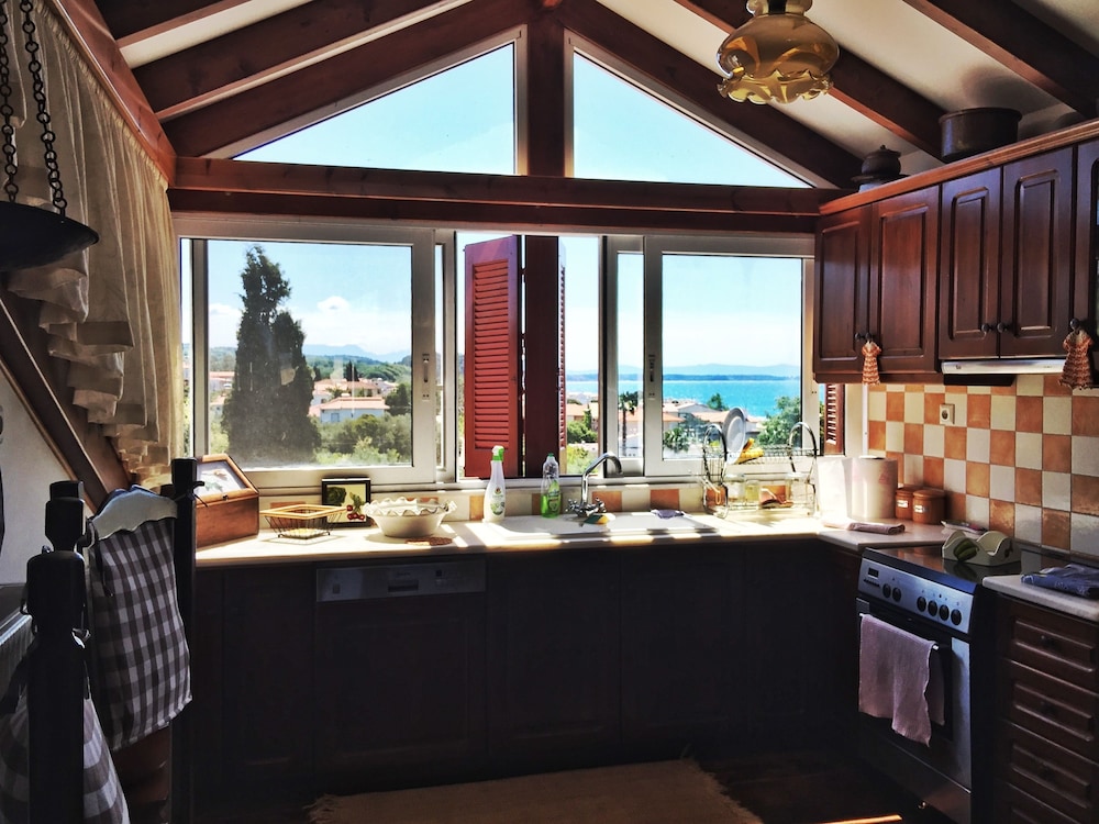 Margarita Apartments