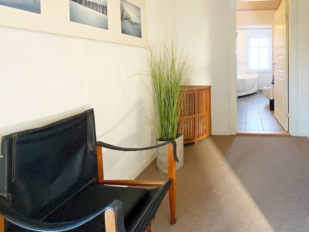 Scenic Holiday Home in Ringkøbing near Sea view 4