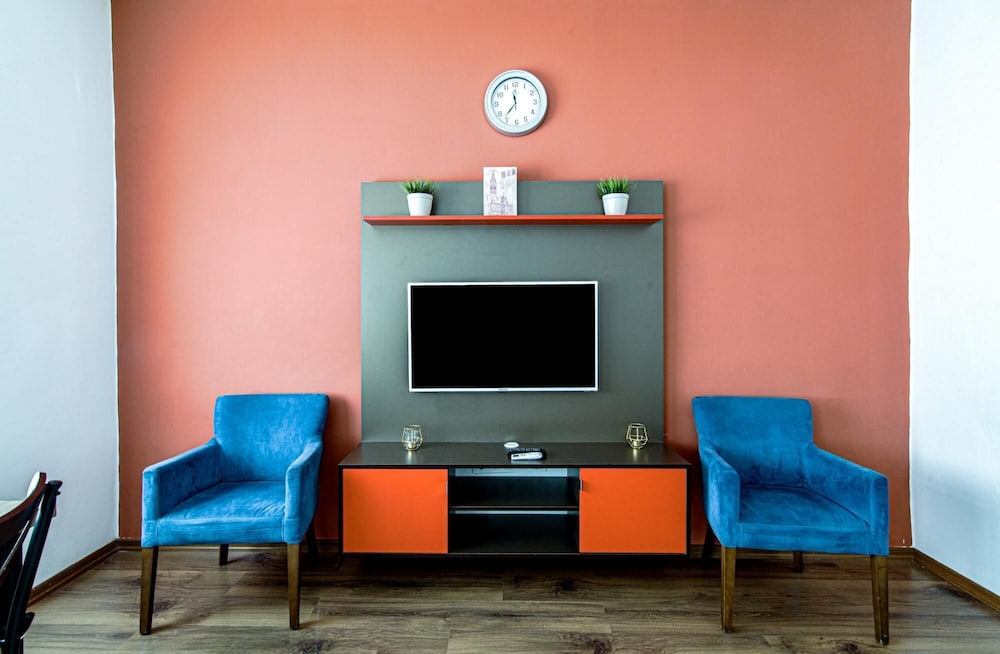 Fully Furnished Modern Flat in Sisli