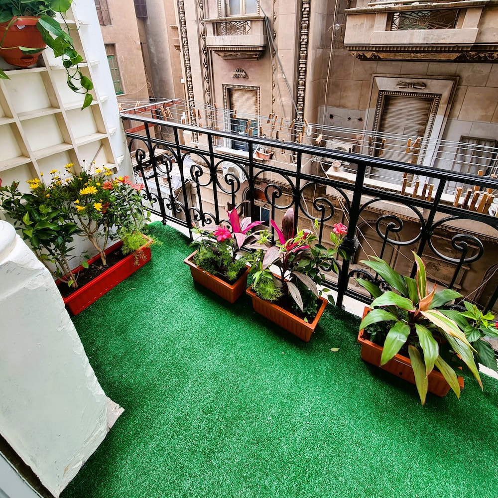 The Australian Hostel