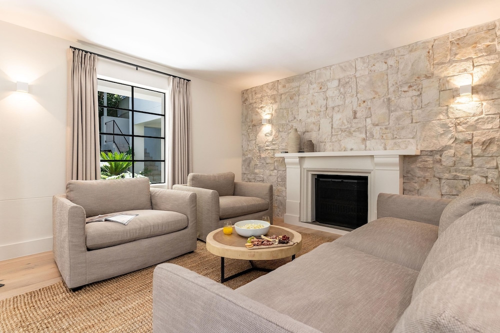 River 42 Camps Bay - Luxury Villa With Pool Stream