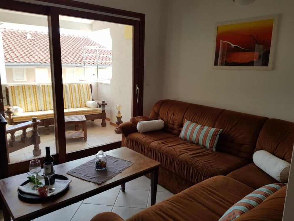 Kike - 60 Meters From the Beach - A2 view 2