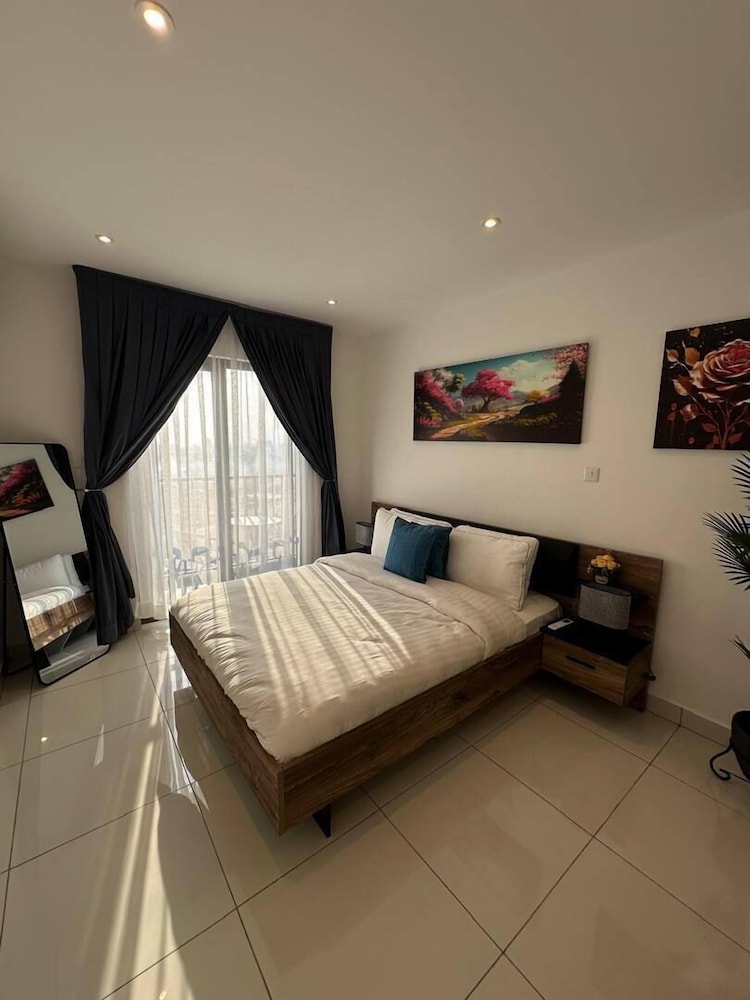 The Loxwood House Royal Luxury Suites