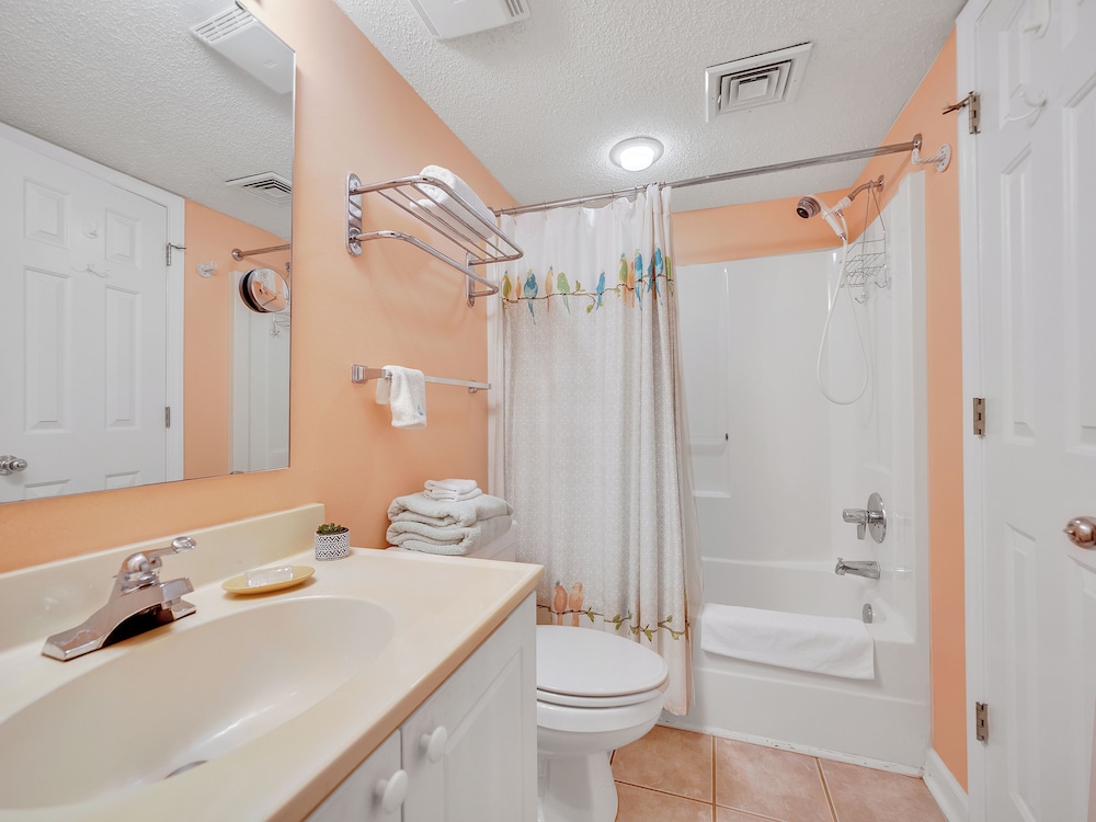 Ocean Bay Club 107