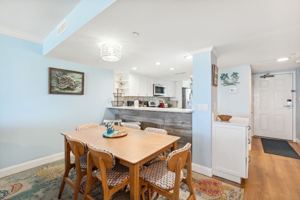 Coral Crush by Avantstay Beachfront + Views! view 3