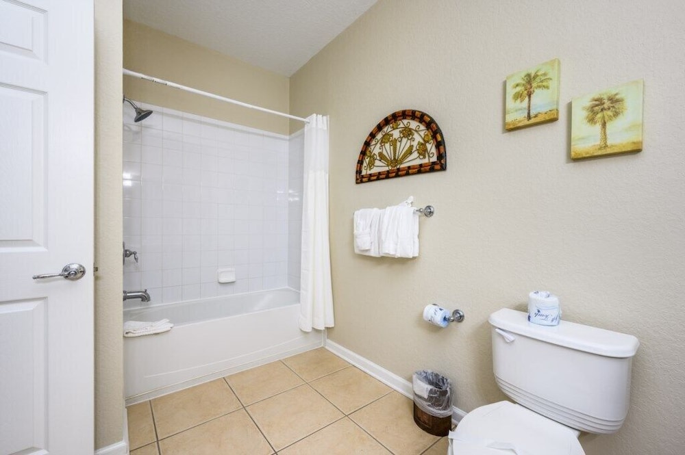 Beautiful Condo Vista Cay, Near Parks! - 3006
