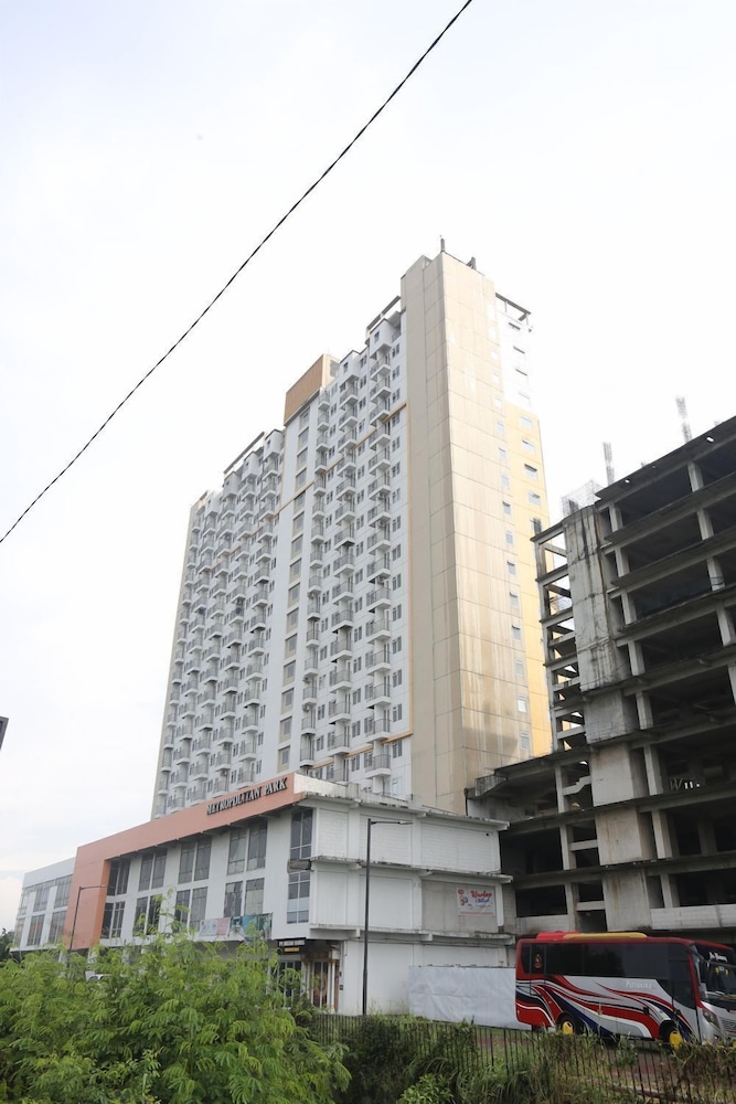 Capital O Iconic Rooms @ Golden City