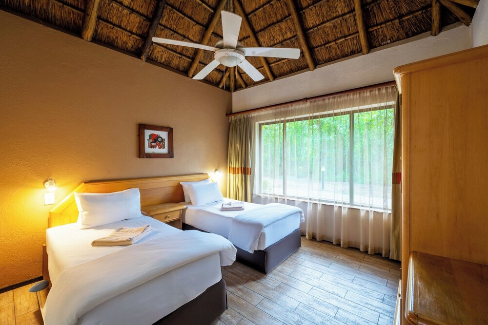 First Group Sanbonani Resort