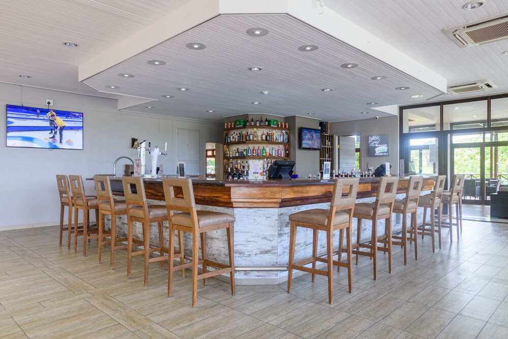 San Lameer Villa Rentals 2813