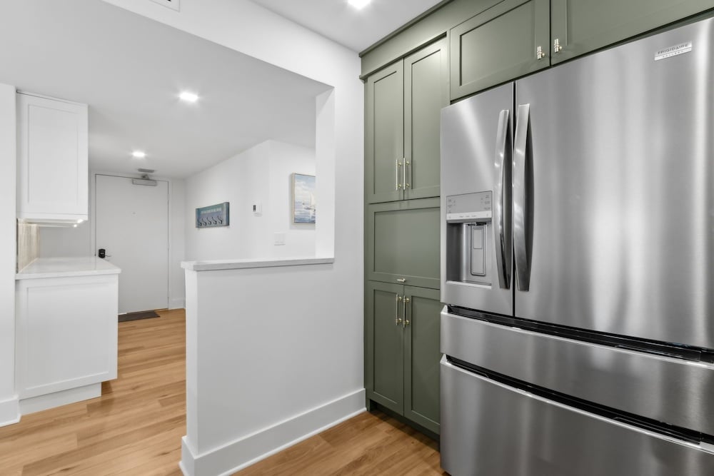 Surf And Racquet Club B149 2 Bedroom Condo