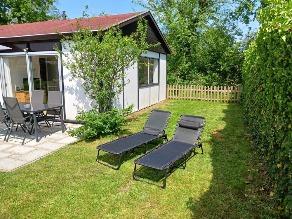 Comfortable Holiday Bungalow for 4 People
