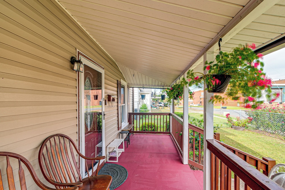 Walk to Historic Dtwn Burlington: Home w/ Yard