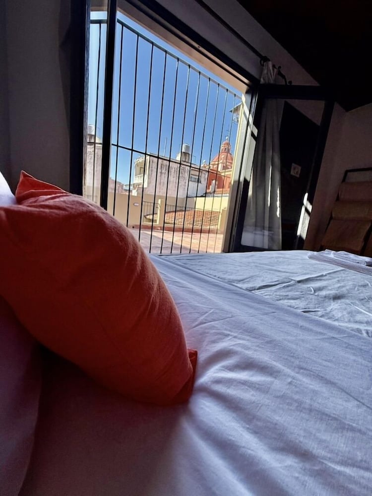 Clivias Hostel