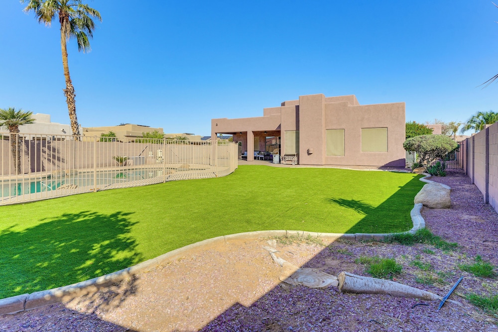 Desert Abode w/ Patio & Pool in Goodyear!