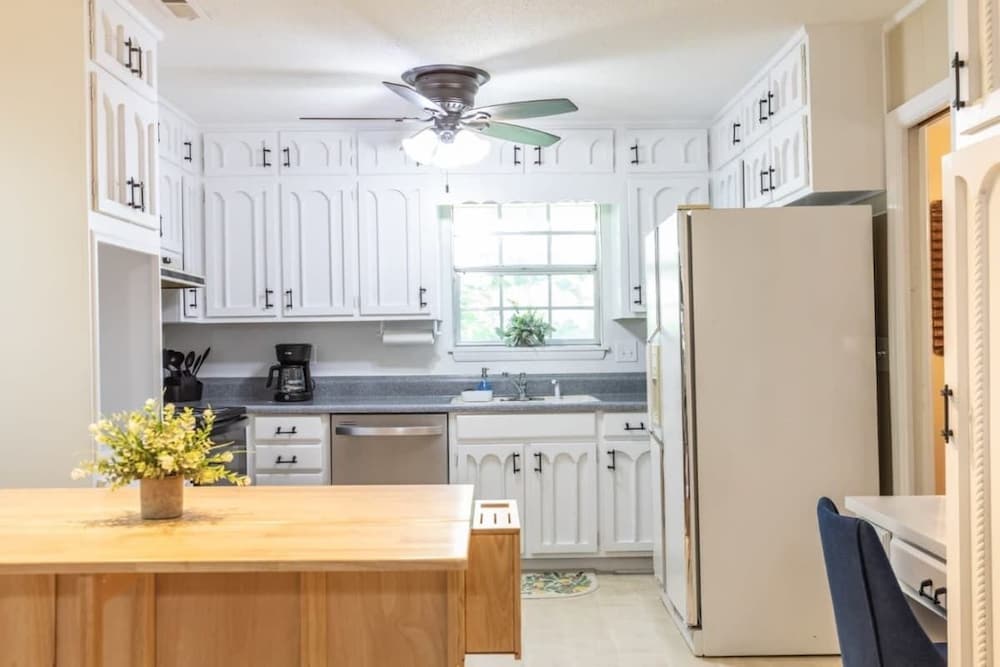 Monterey Drive Maison