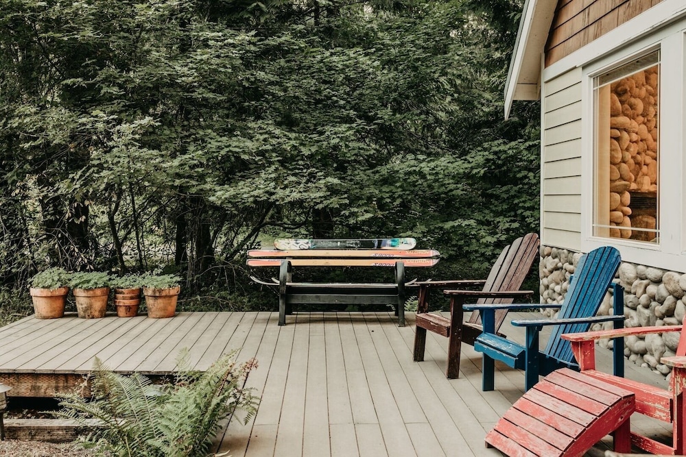 01sl - Hot Tub - Pet Friendly - Bbq - Sleeps 8 3 Bedroom Home by RedAwning