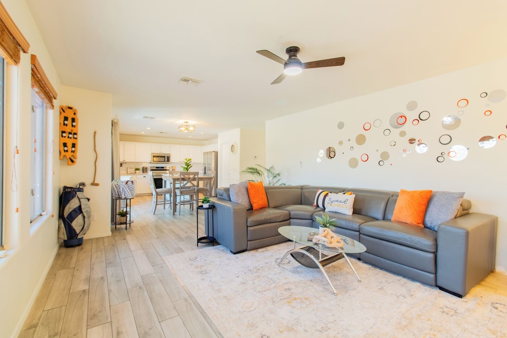 Casa Alessia 4BR Home & Heated Pool