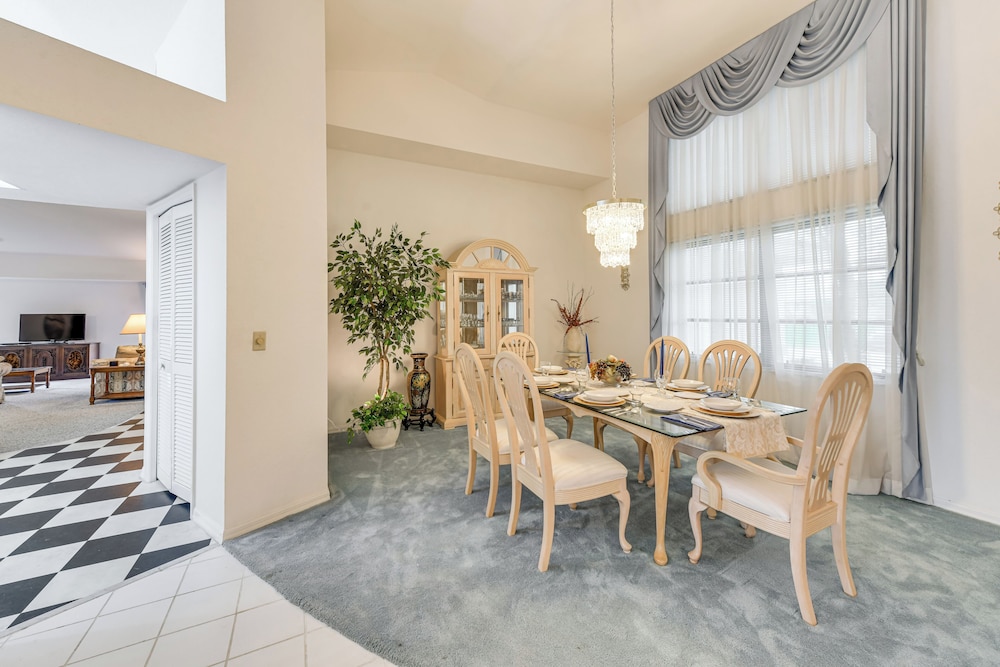 Sunroom & Dock! Canal-front Home in Port Charlotte