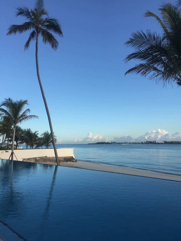 2 Bed Condo at ONE Cable Beach With Balcony
