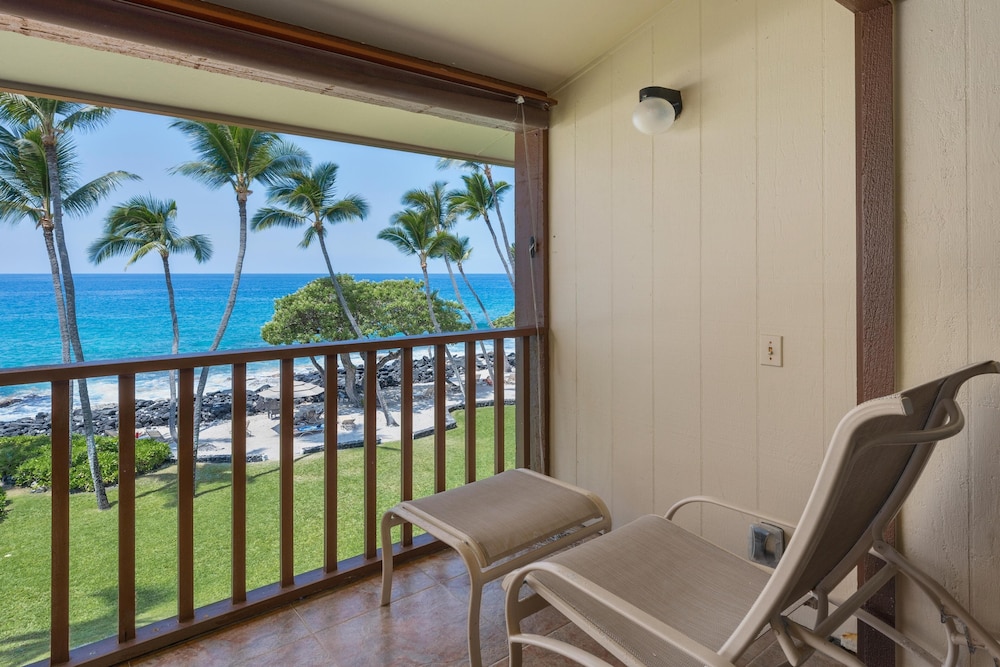 Big Island Kona Isle E32 1 Bedroom Condo