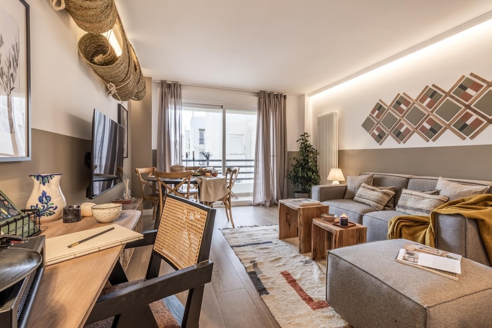 Jara - 2 Bedrooms and Shared Pool in Salamanca