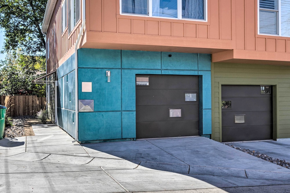 Modern Midtown Haven w/ Garage: Mt Rose Day Trips! view 3