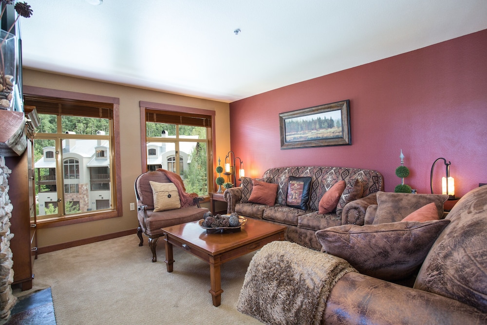 Powderhorn Lodge Deluxe Condos - Solitude UT