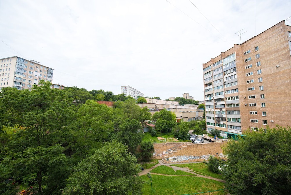 Apartment on Russkaya St. 5 view 2