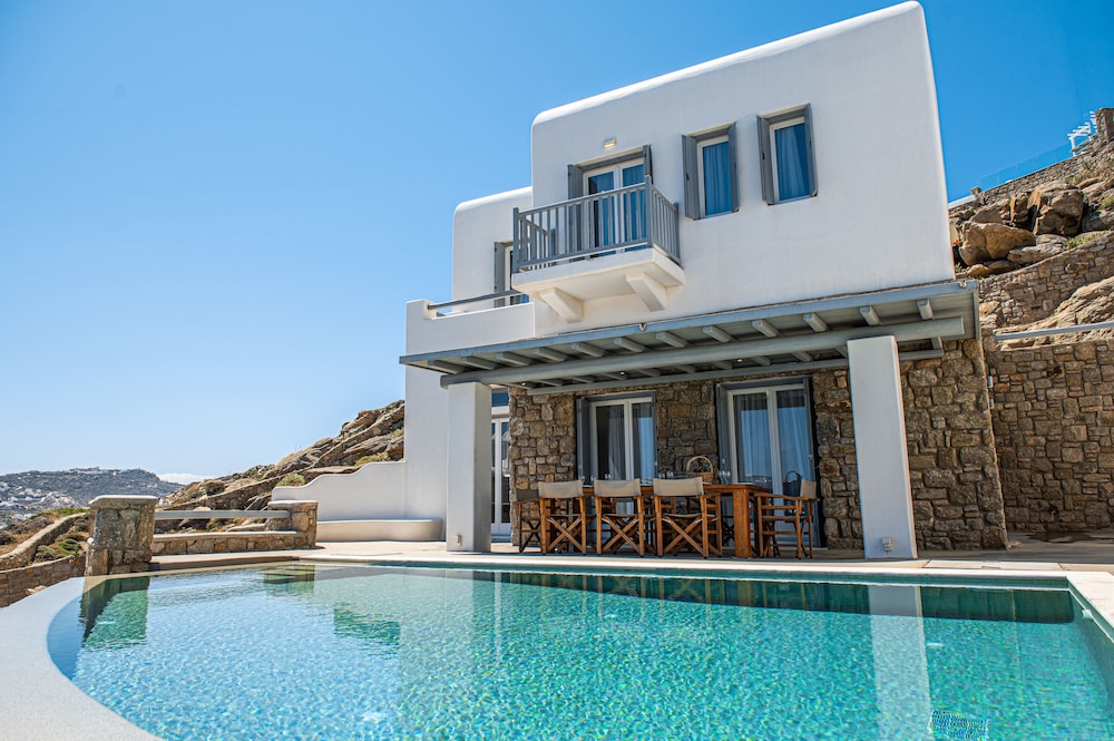 Carpe Diem Villas Mykonos - Heated Pool