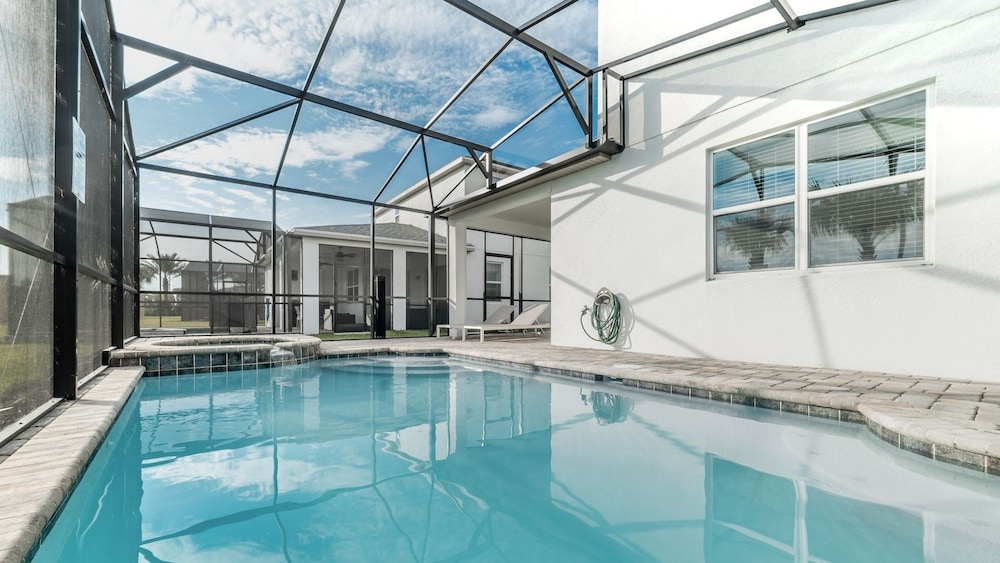 Solara Resort 6 Bedroom Private Pool+Spa Home 6 Home