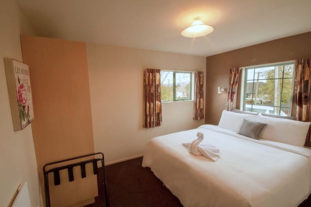 Papanui Court Motel - Image 2
