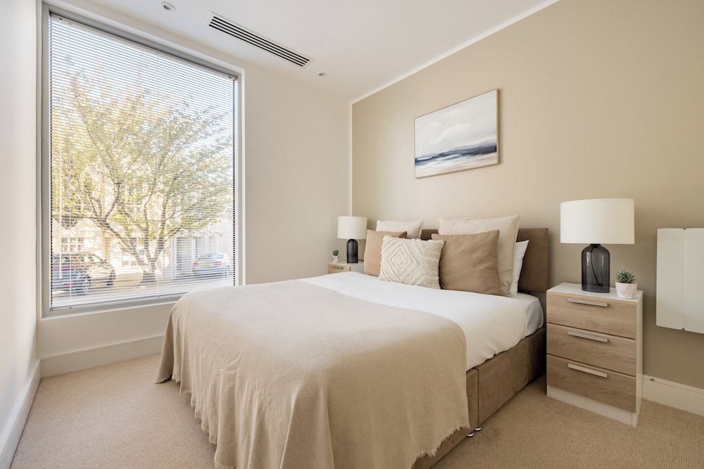 The Hounslow Apartment view 2