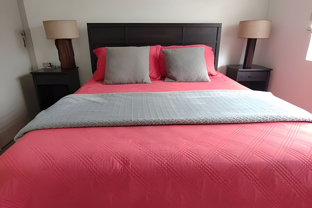 Oceana Suites Los Nostros