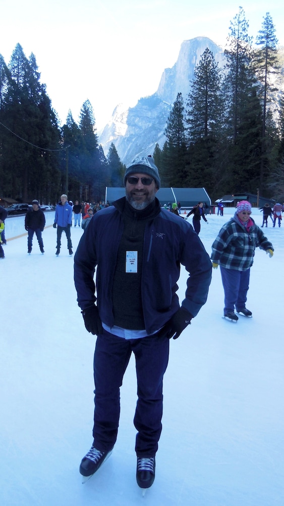 Yosemite Bug Rustic Mountain Resort