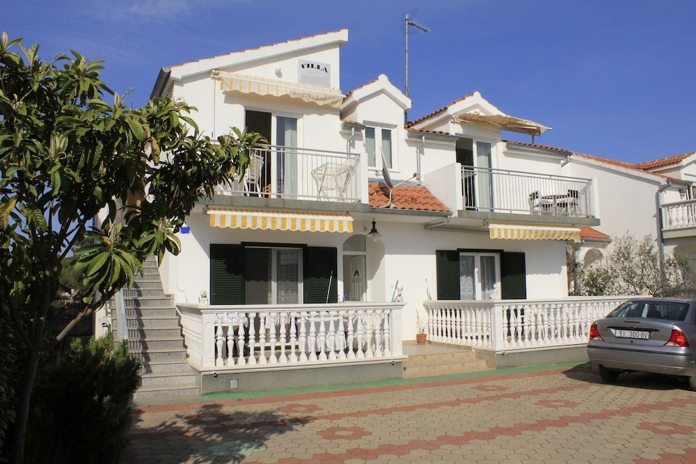 Vik - 250 m From Beach - A1 view 5