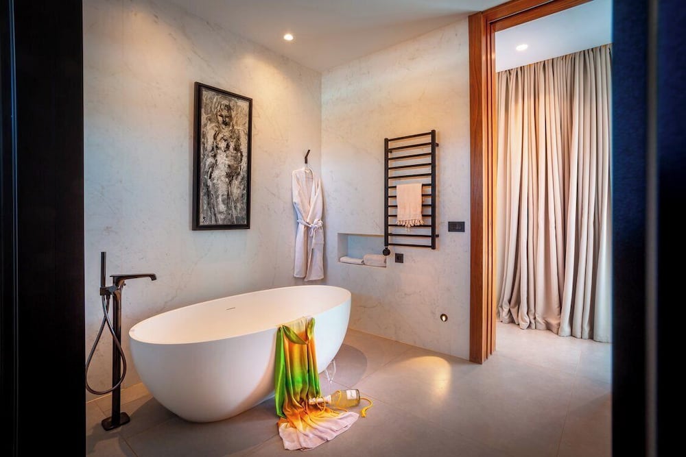 Villa Blanchette Marrakech – Villa Élégante avec Piscine Chauffée et Spa Privatif