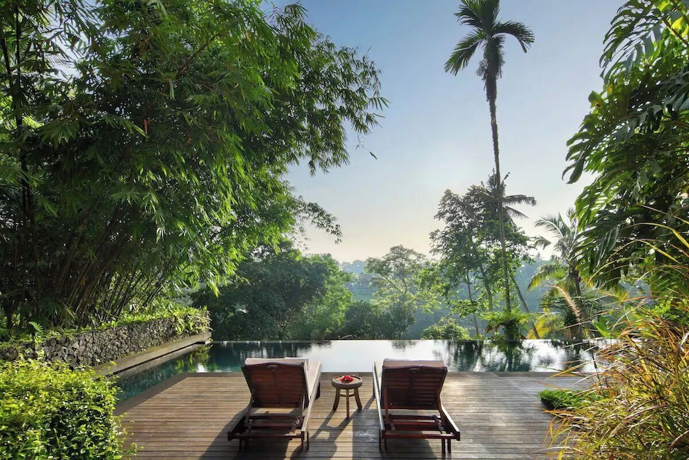 Sumeru Botanical Estate
