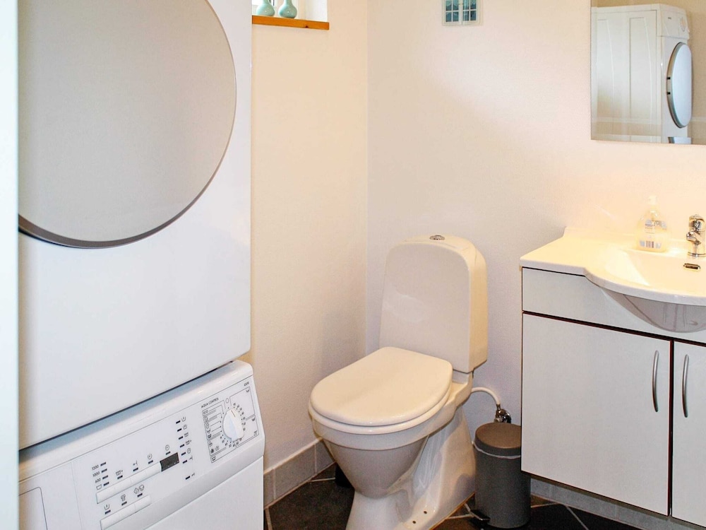 7 Person Holiday Home in Ulfborg view 5