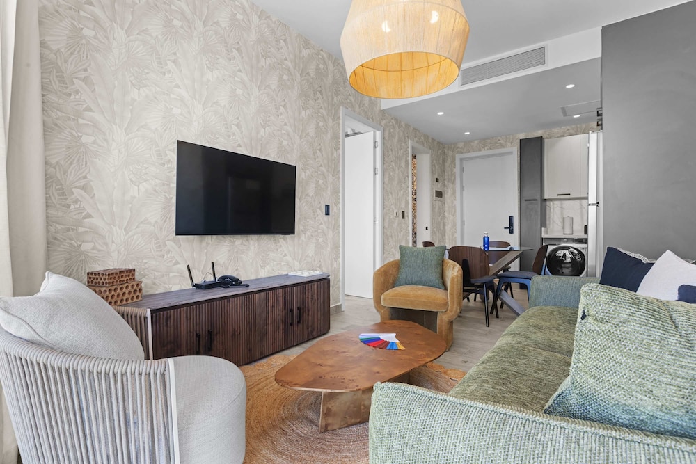 NOK Cozy 1BR Apartment the Towers By Vistacana