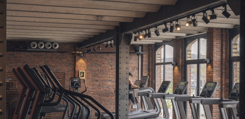 SLEEP INN ANTWERP - Japandi Lofts