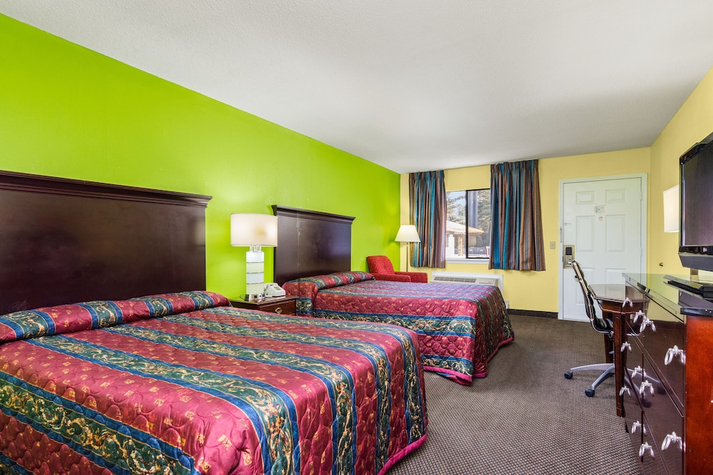 Budget Host Inn by Hotel O Portland near I-65 2