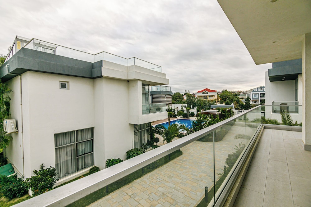Tiffany Villas Baku