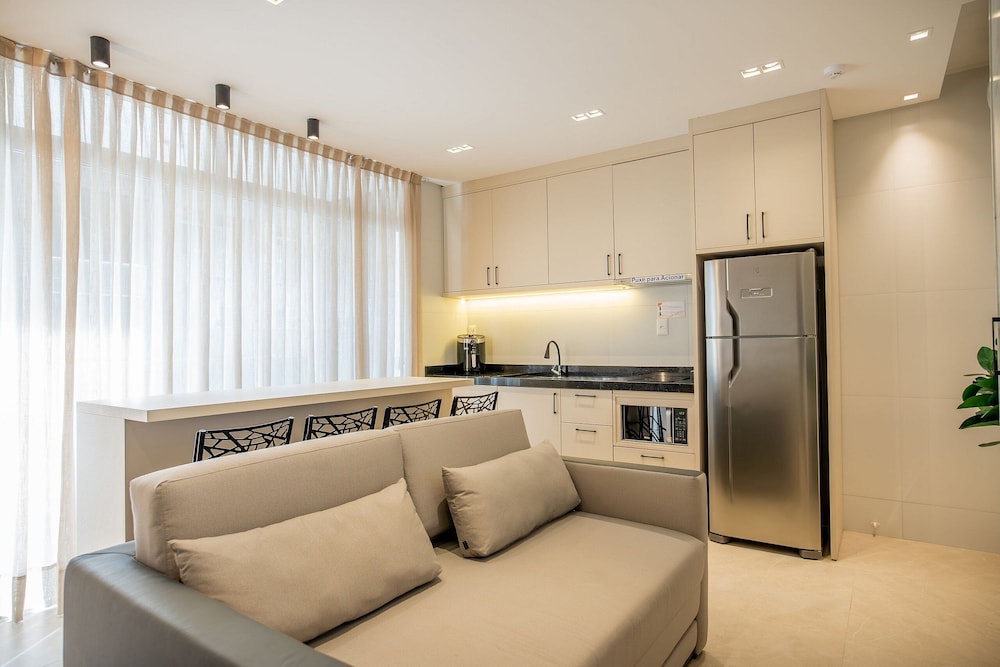 Elegance Residence