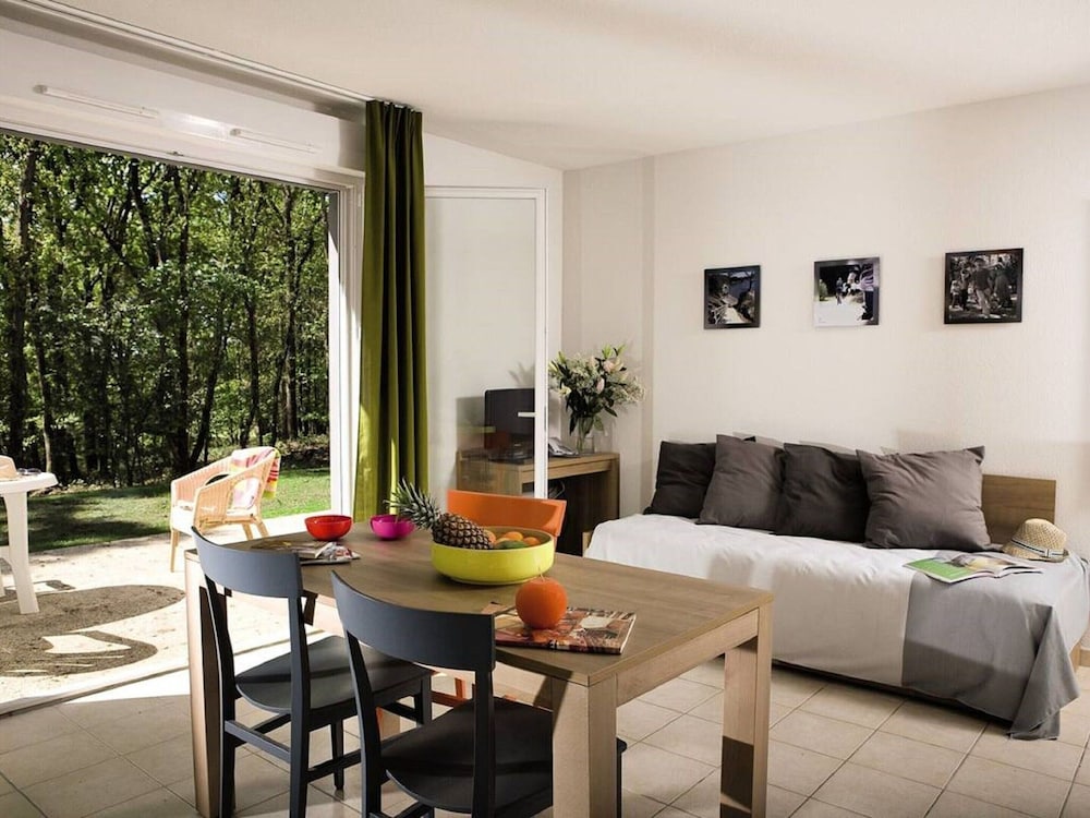 Beautiful Maisonnette in Saumur