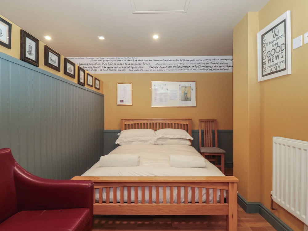 Suite 2