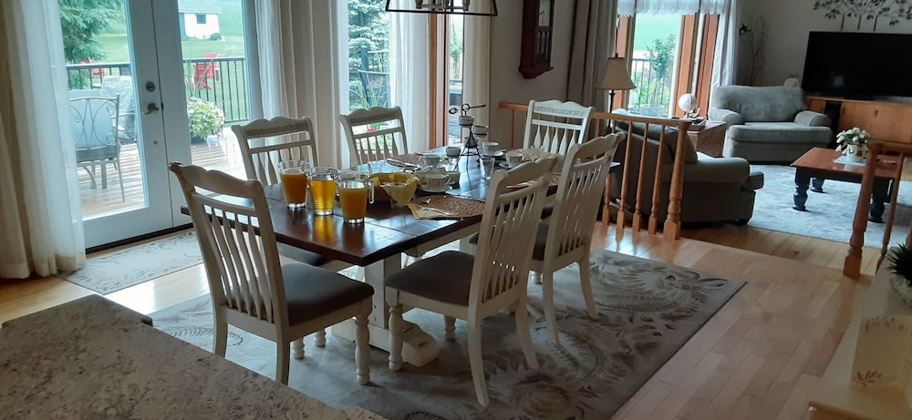 A Touch of Country Bed & Breakfast