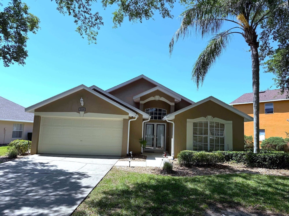 3-bedroom Southern Dunes Pool Home Villa